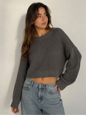 Cider Cropped Knit Sweater Grey Minimalist Soft Girl Cozy oversized XS